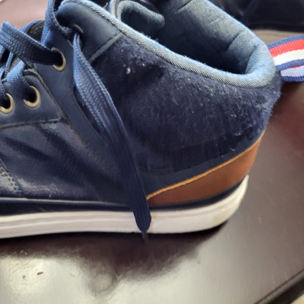 ❤️Tommy Hilfiger Men shoe - Picture 3 of 3